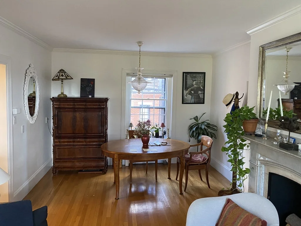 88 Mount Vernon, Beacon Hill