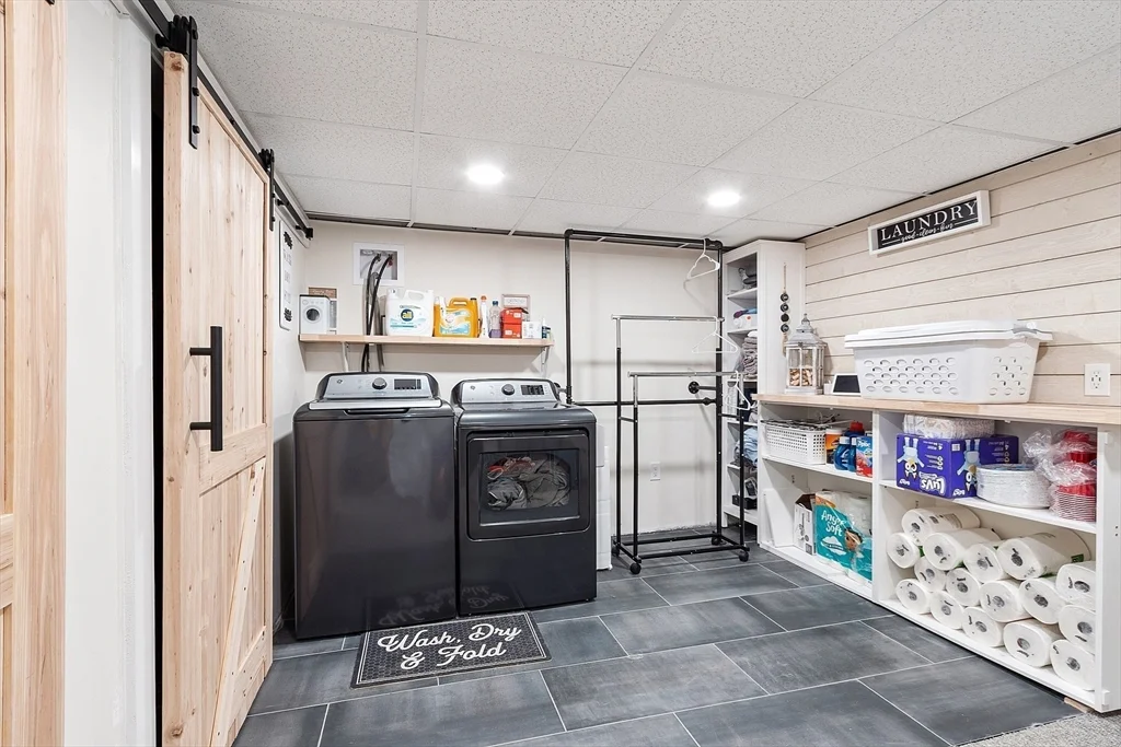 963 South St, Tewksbury