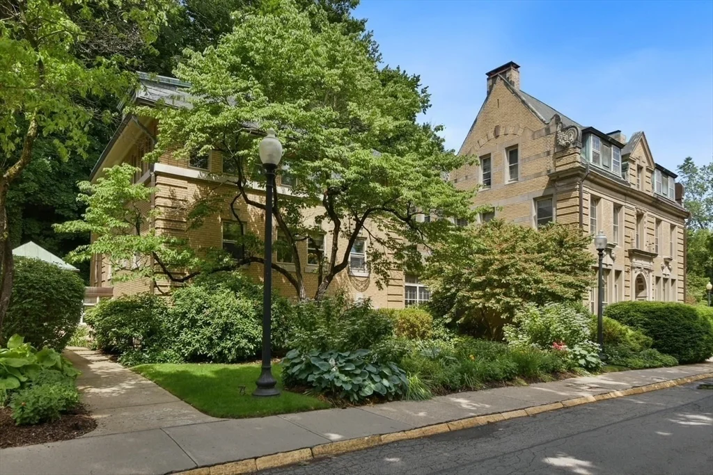 75 Glen Rd, High Street Hill