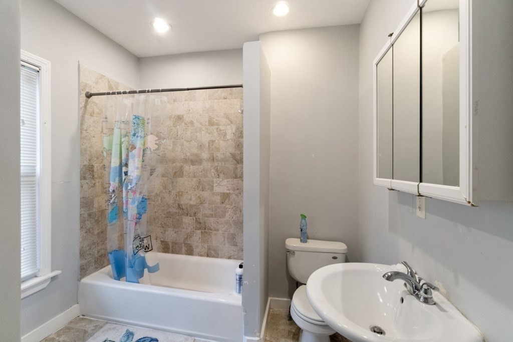 960 Cambridge St, Inman Square