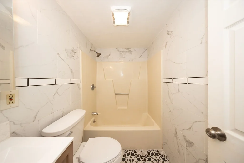 11B Gibbs St, Worcester