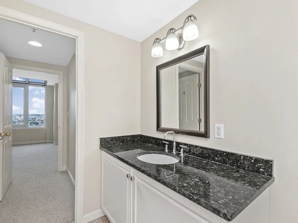 10 Museum Way, East Cambridge