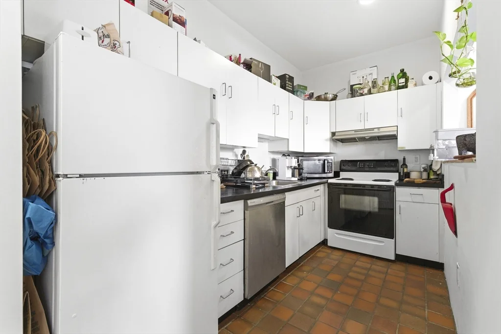 676 Massachusetts Ave, South End