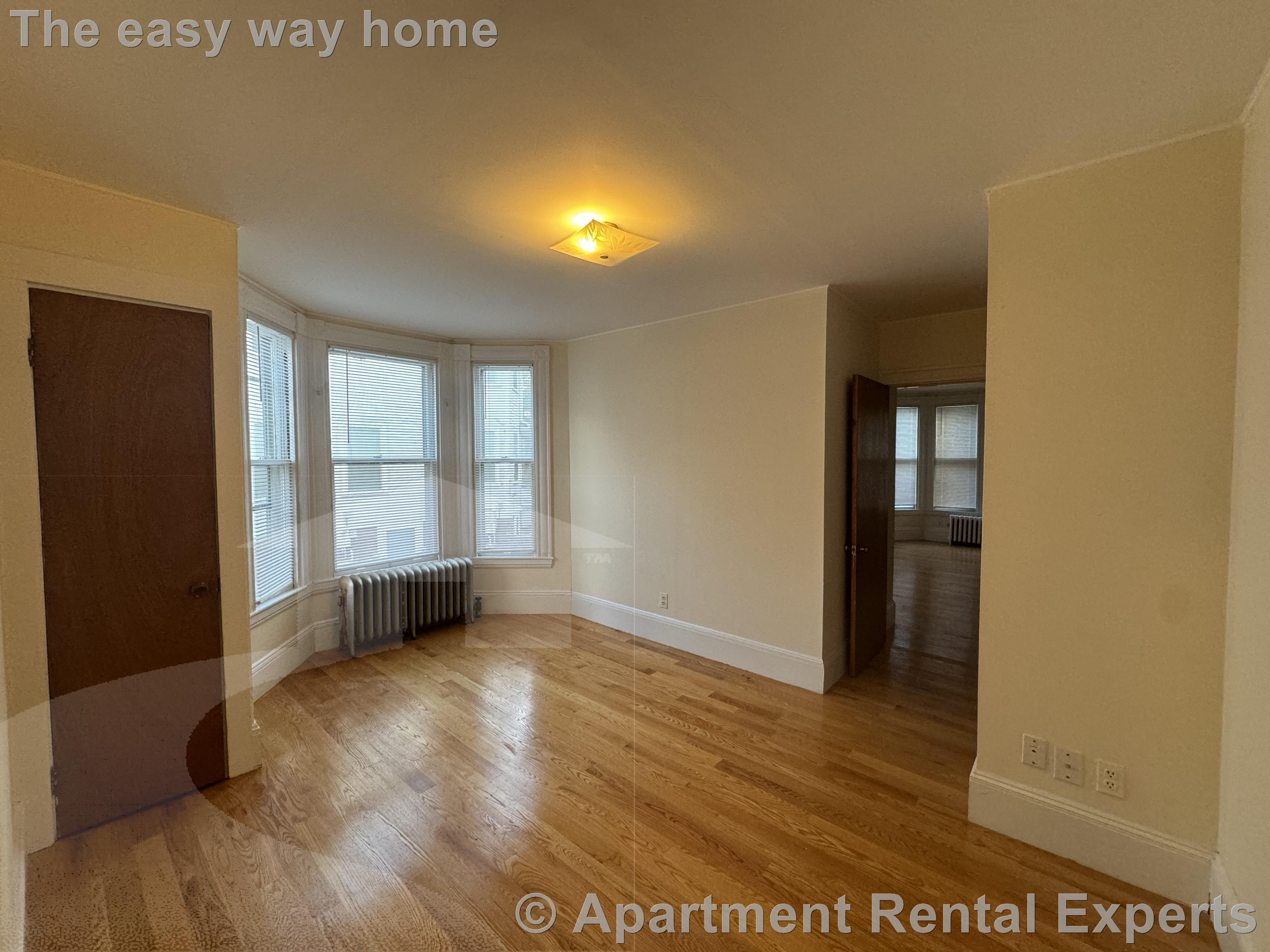 381 Harvard St, Harvard Square