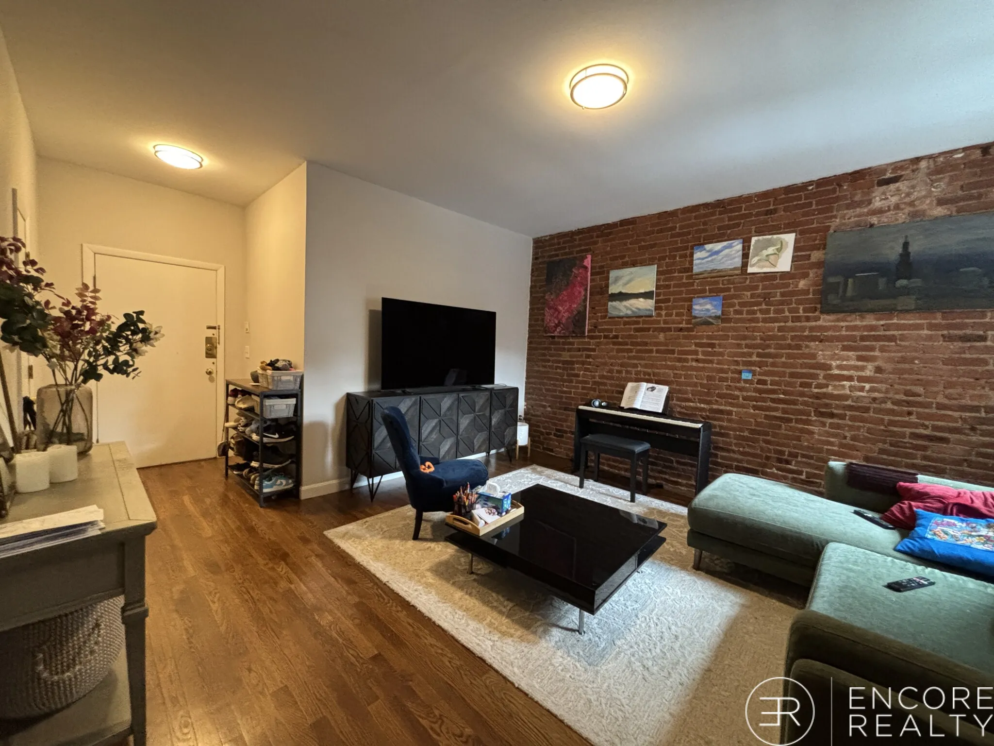 15 Stearns Rd, Coolidge Corner