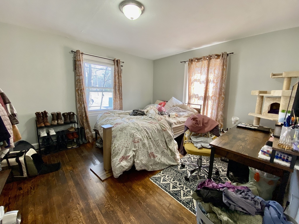 4907 Washington St, West Roxbury