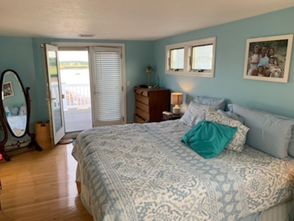 8 Emerson St (Winter Rental), Humarock