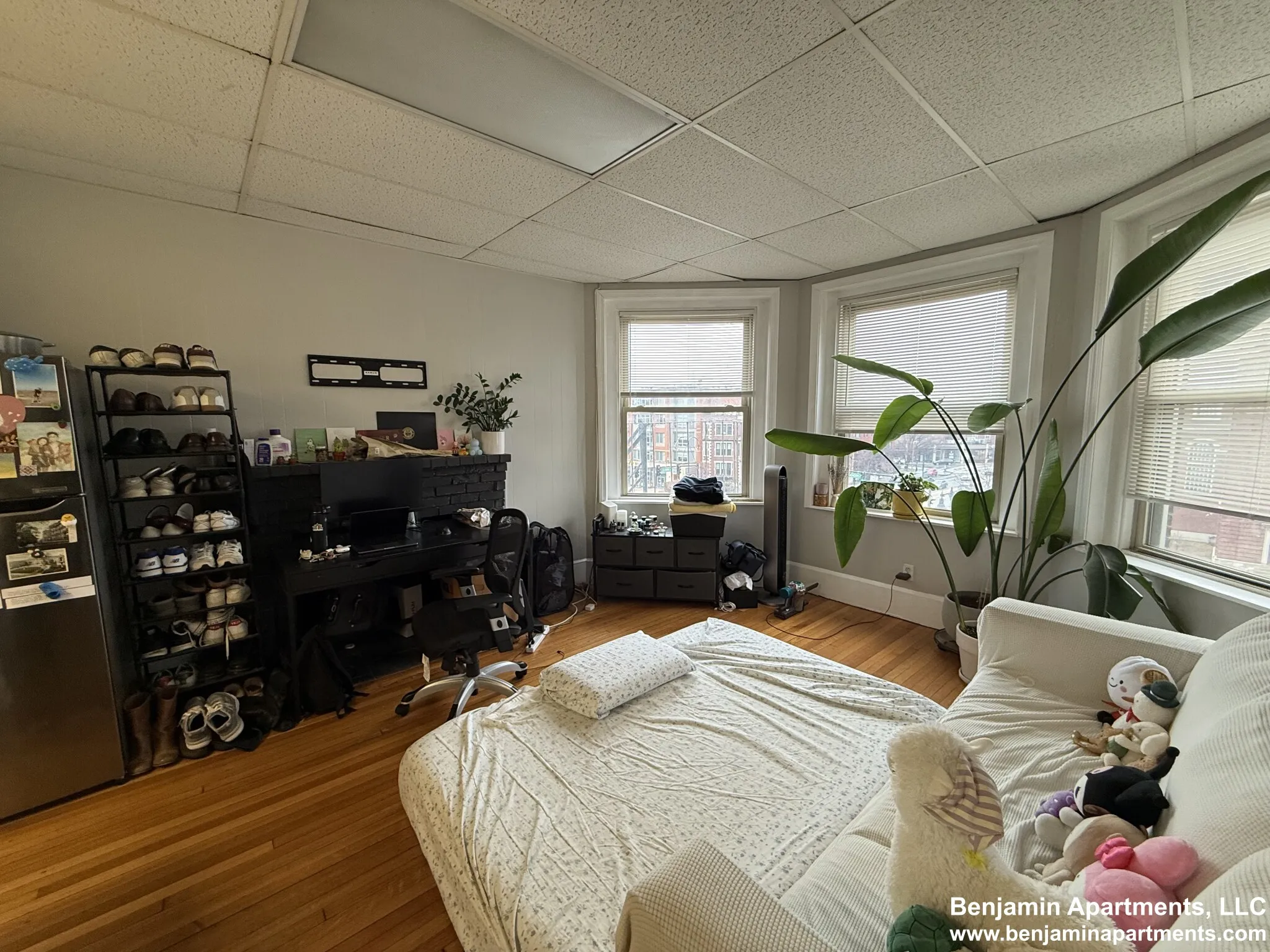 879 Beacon St, Fenway