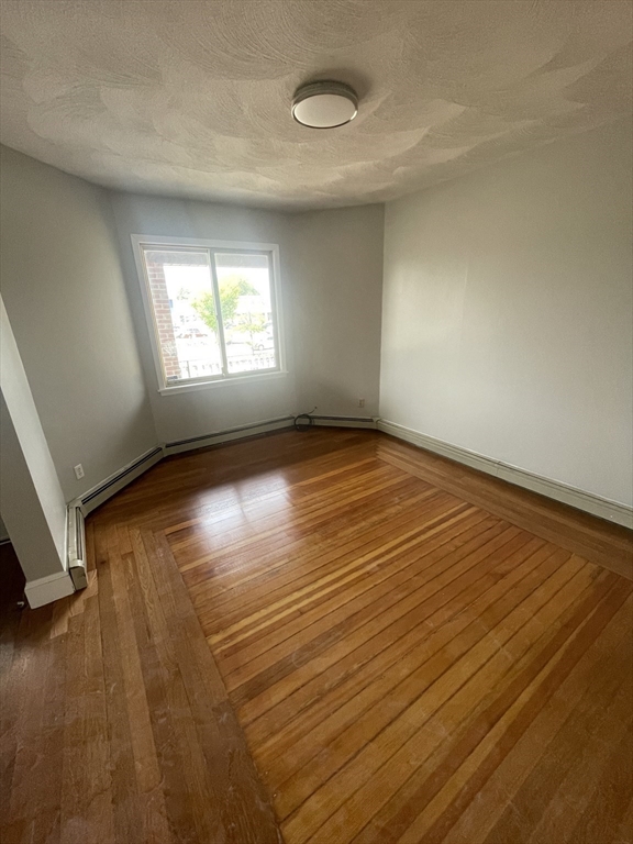 669 Fellsway, Medford