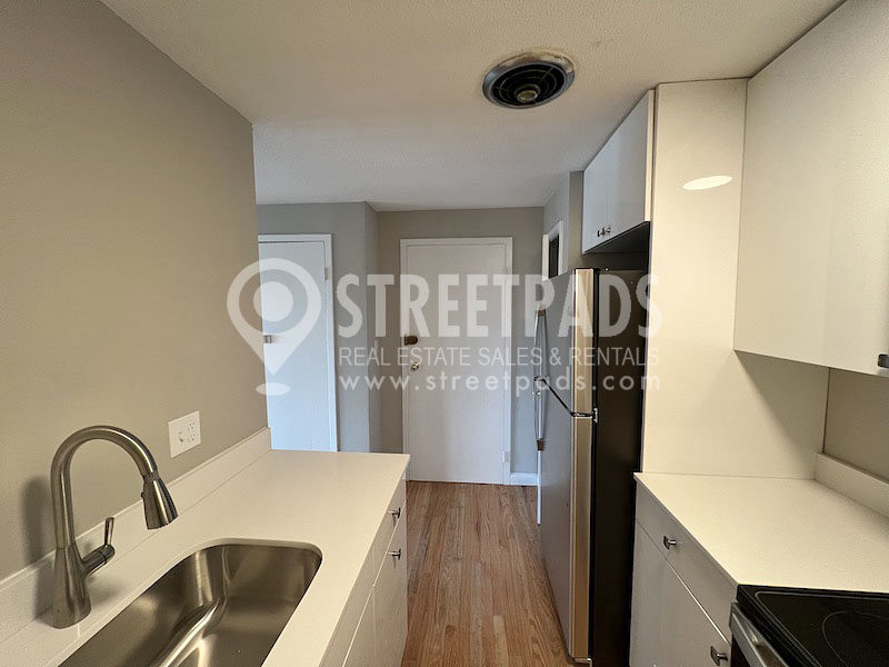 50 Evergreen St, Jamaica Plain