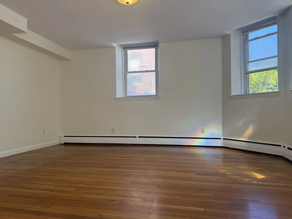 49 Inman St, Mid-Cambridge