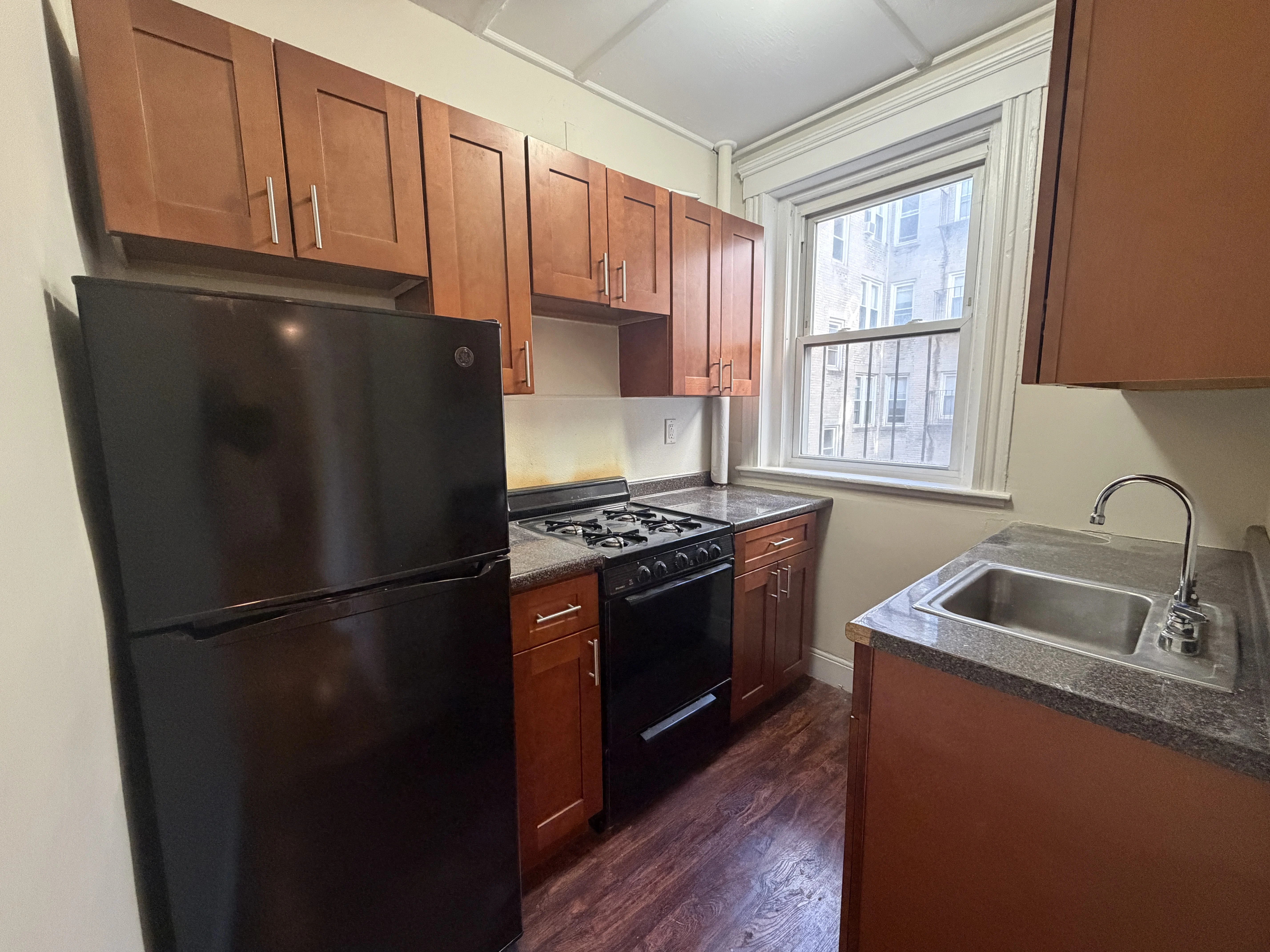 1185 Boylston St, Fenway