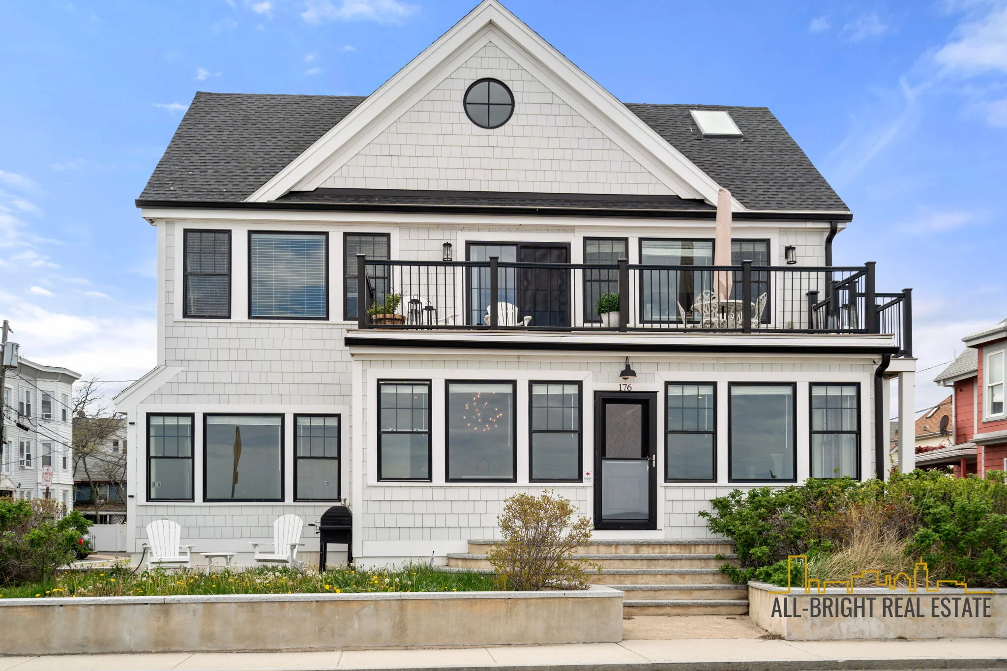 176 Winthrop Shore Dr, Winthrop