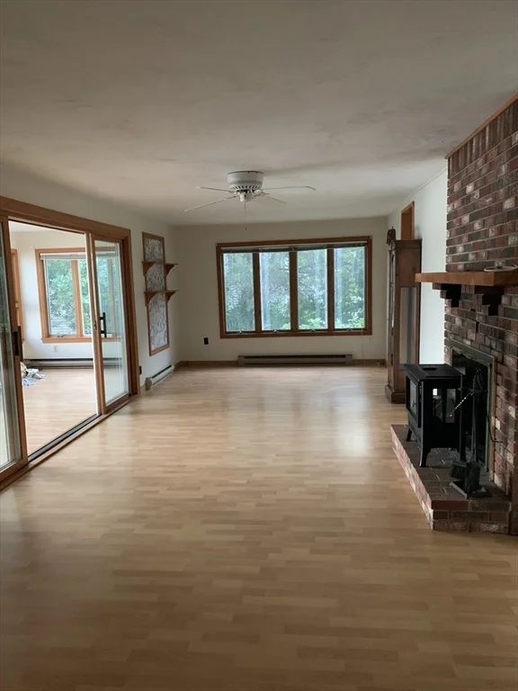 670 Eastside Rd, Wrentham