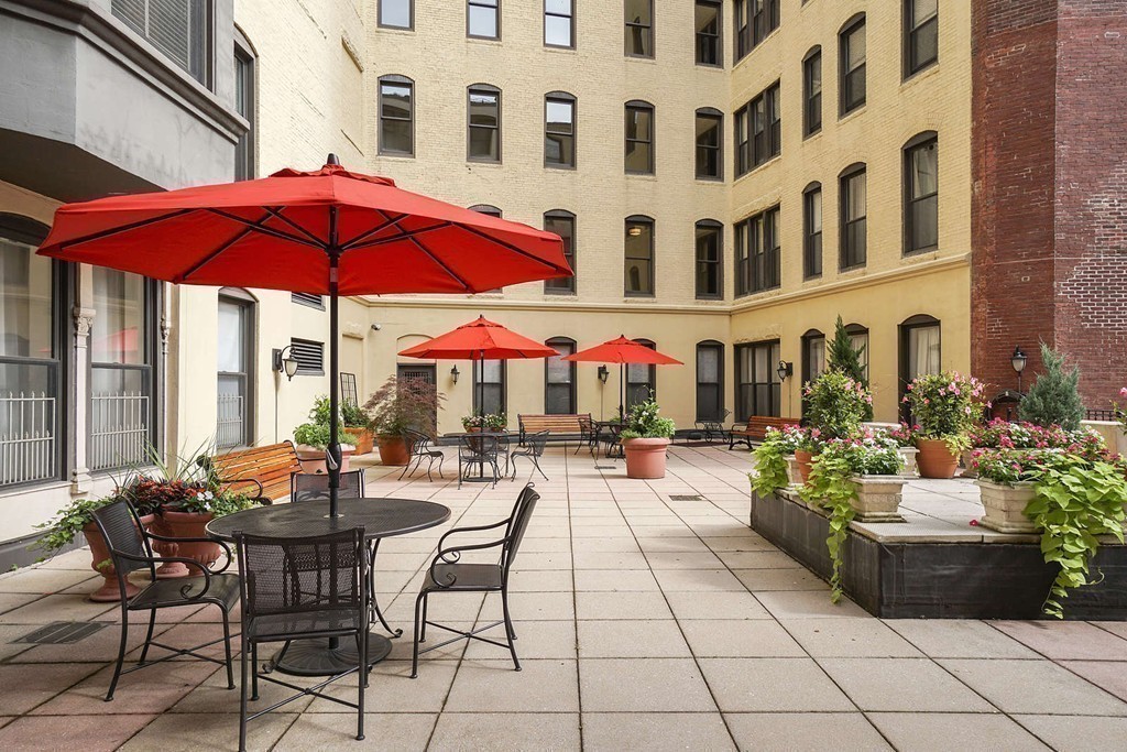 4 Charlesgate East, Back Bay