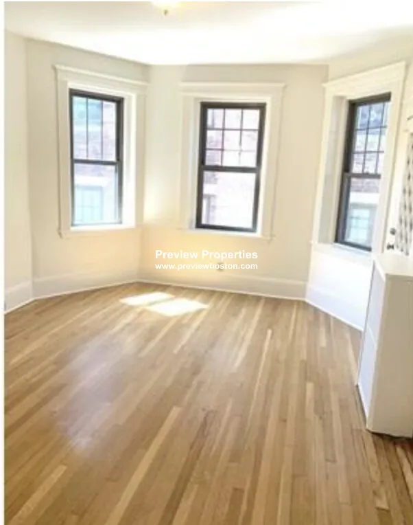 75 Longwood Ave, Coolidge Corner