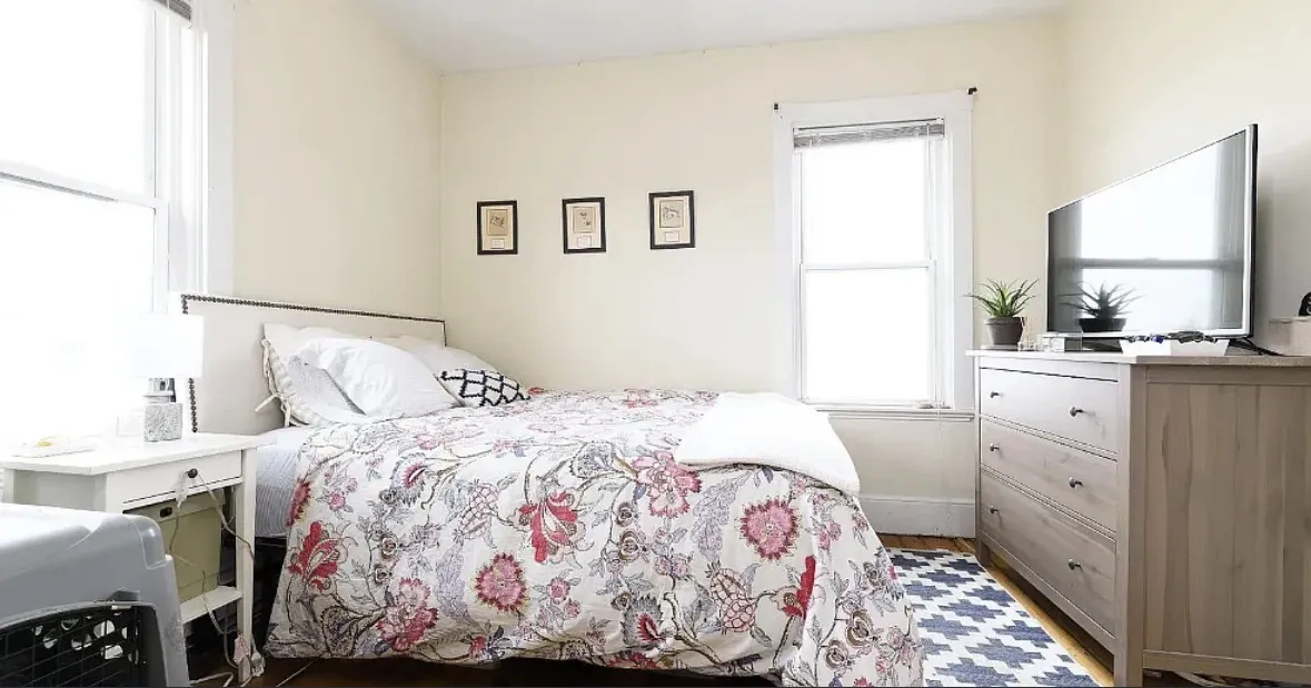 2 Hampshire Ct, Inman Square