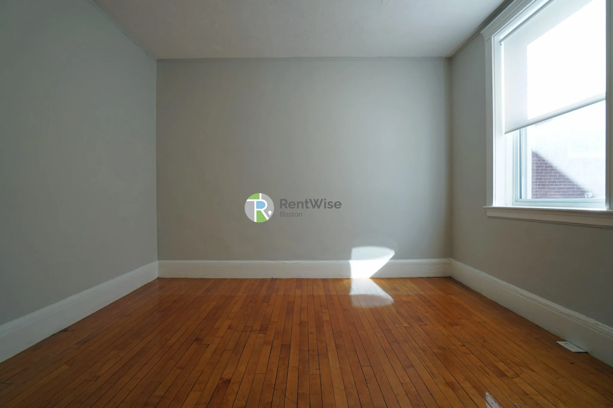 90 Cypress St, Emerson Gardens