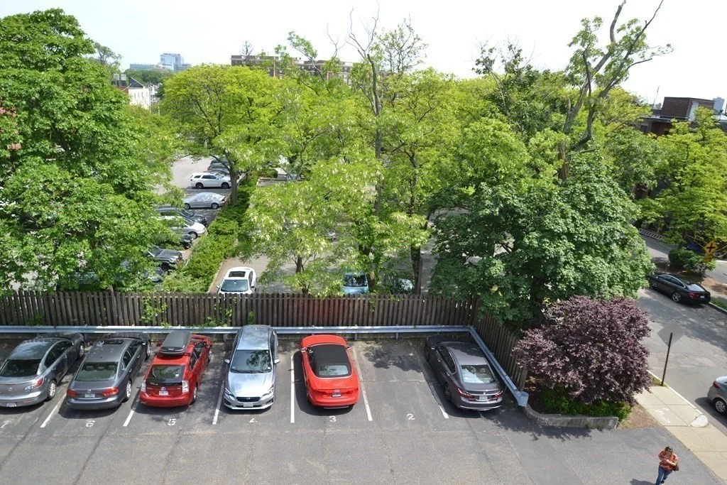 51 John St, Coolidge Corner