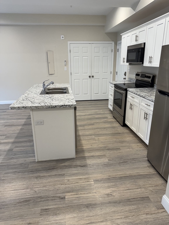 275 Broadway, Methuen