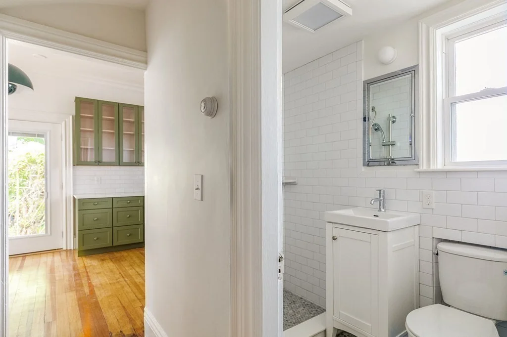 14 Evergreen, Winter Hill