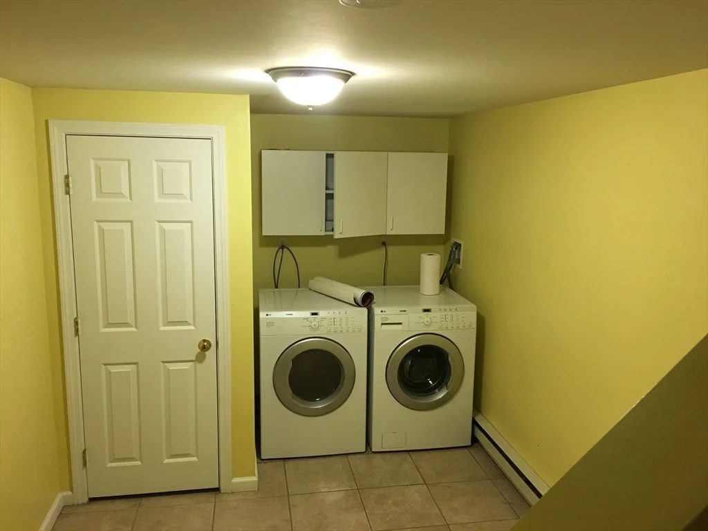 37 Glen Ave, Chelmsford