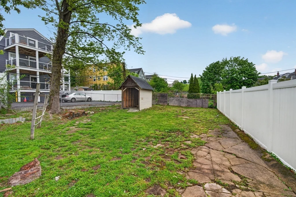 64 Topliff, Dorchester