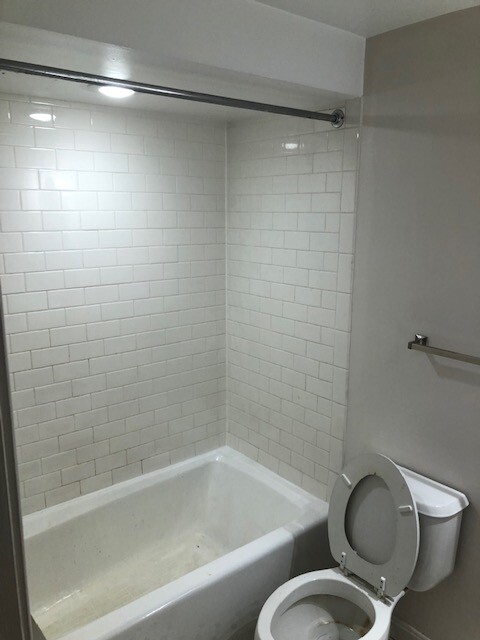 15 Edgerly Rd, Fenway