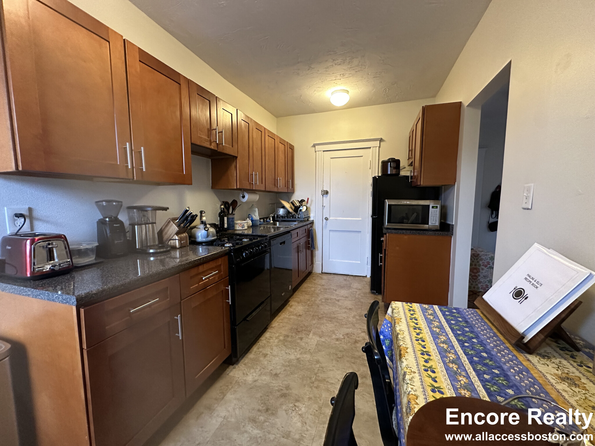 8 Vinal St, Brighton