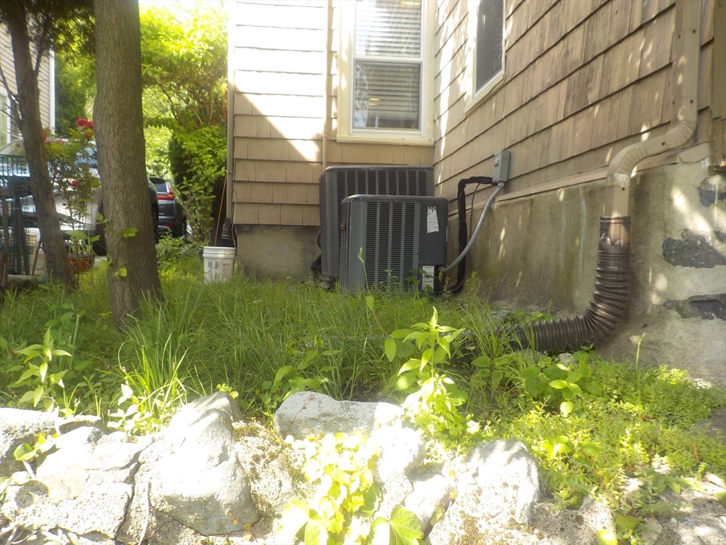 578 Trapelo Rd, Belmont