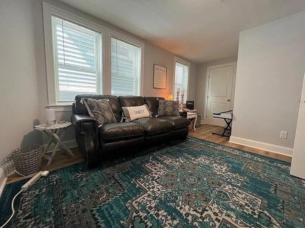 89 Wachusett, Jamaica Plain