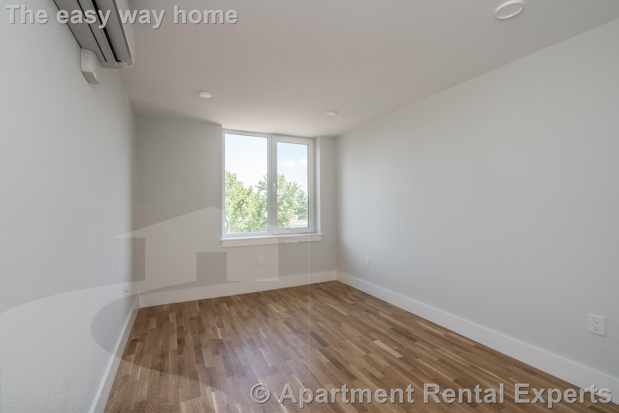 334 Harvard St, Harvard Square