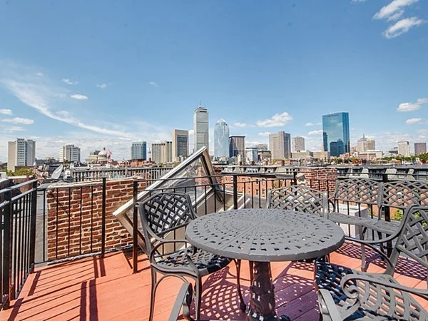 477 Massachusetts Ave, South End