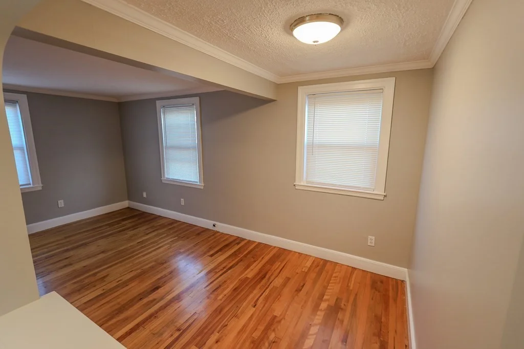 11 Cragmere Ter, Mattapan