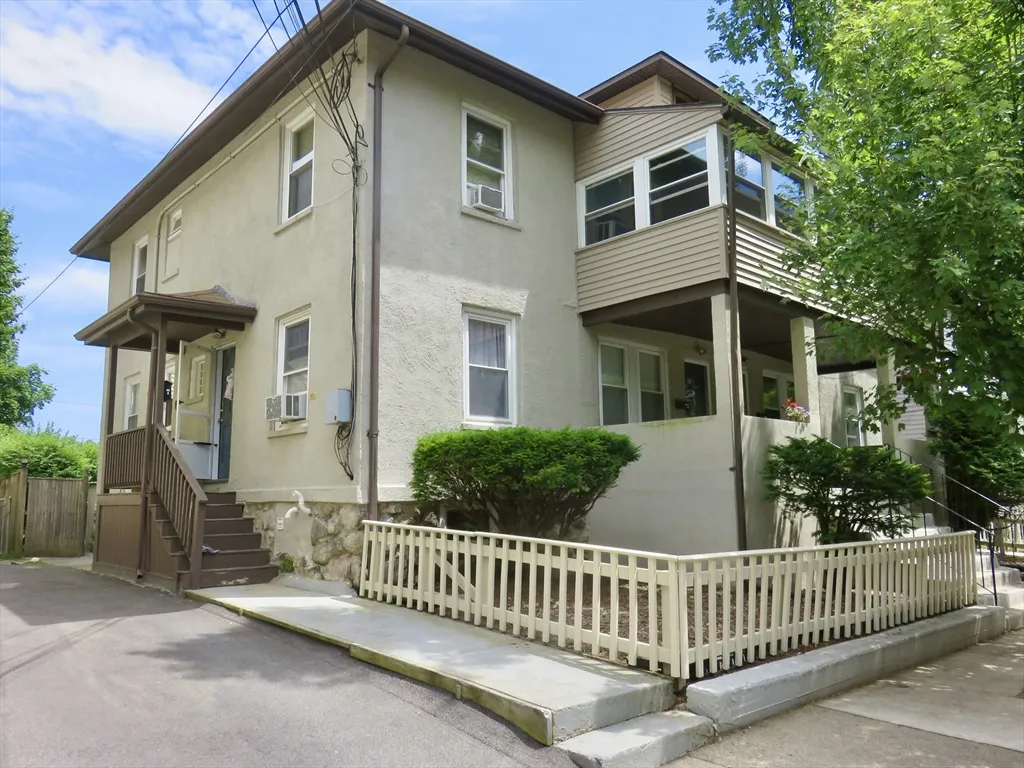 43 Rich St, Banks Square