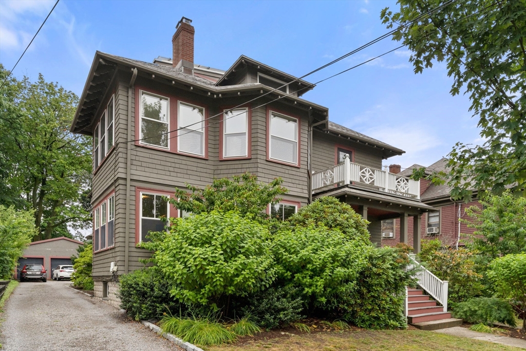 148 Lakeview Ave, West Cambridge