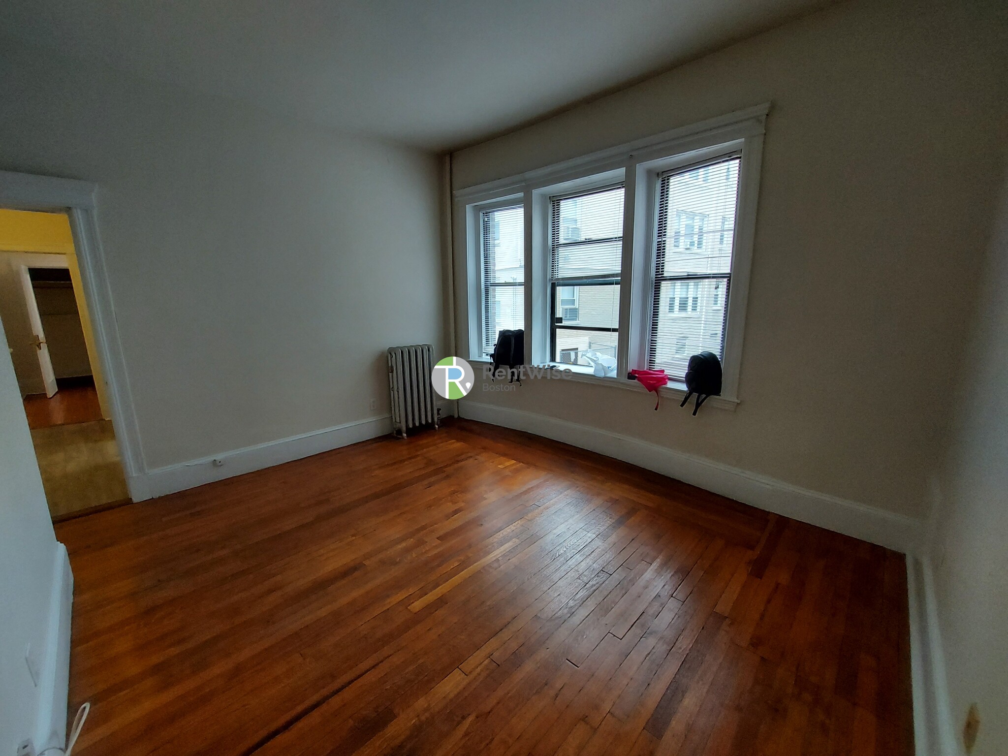 56 Gardner St, Allston