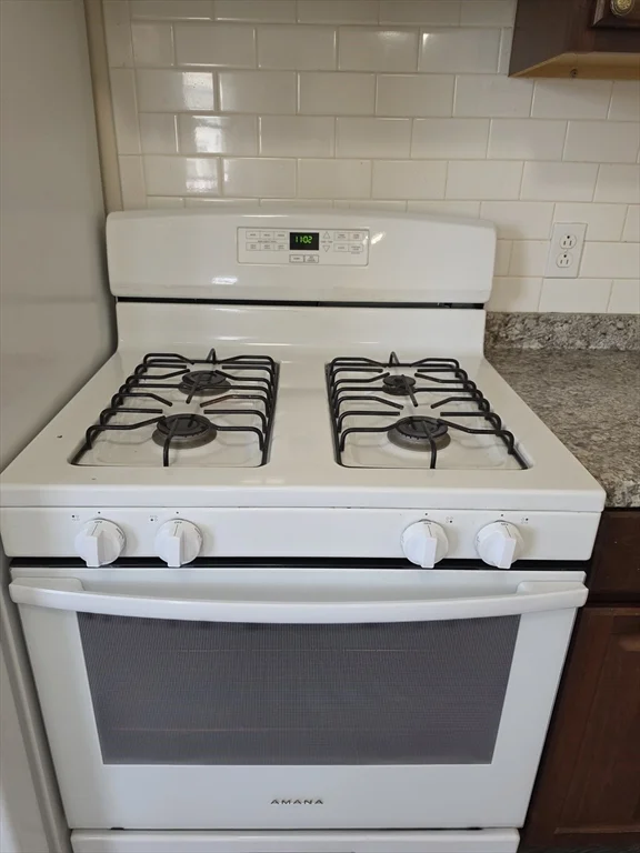 838 Western Ave, Lynn