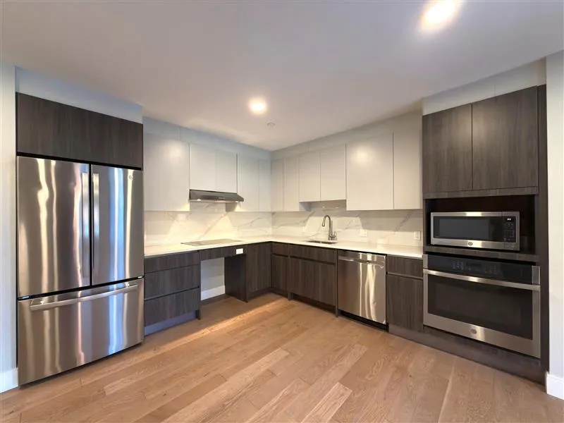 9 Central St, Spring Hill