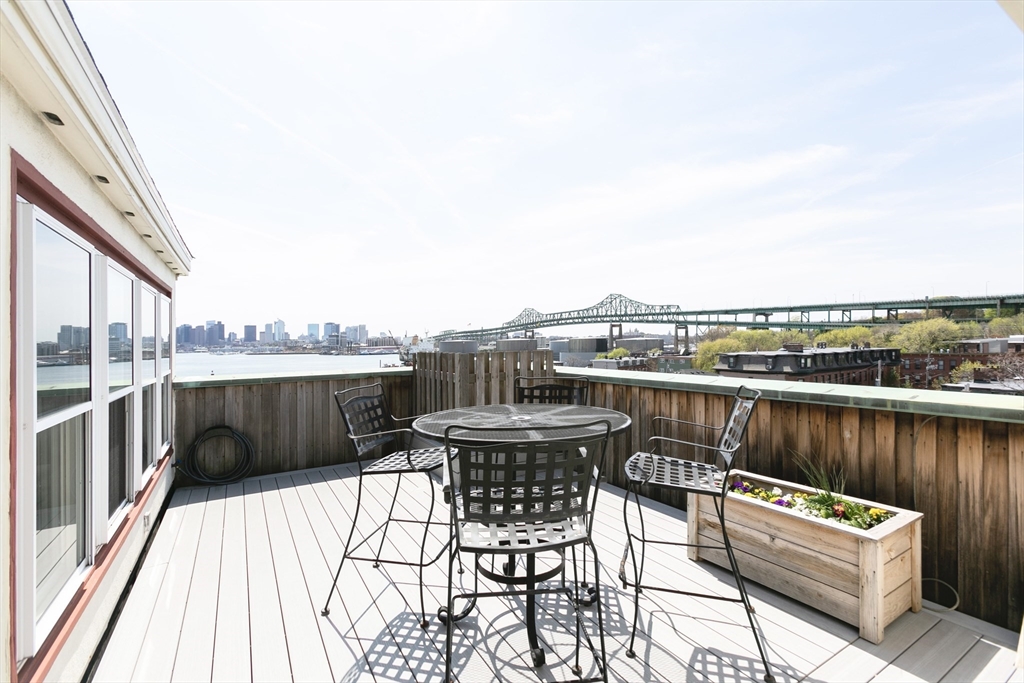 37 Winnisimmet St, Chelsea