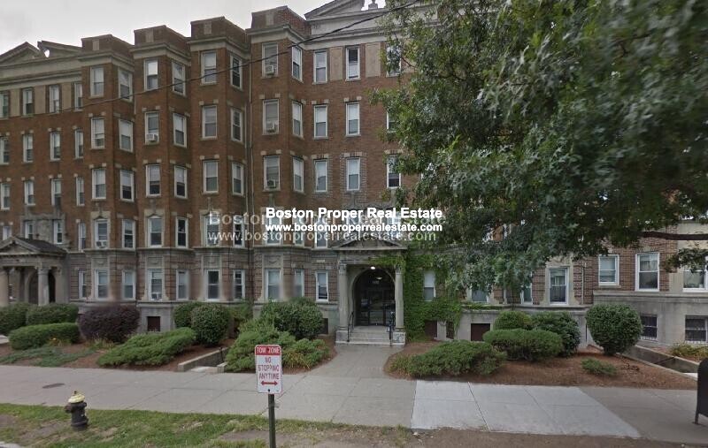 1175 Boylston St, Fenway