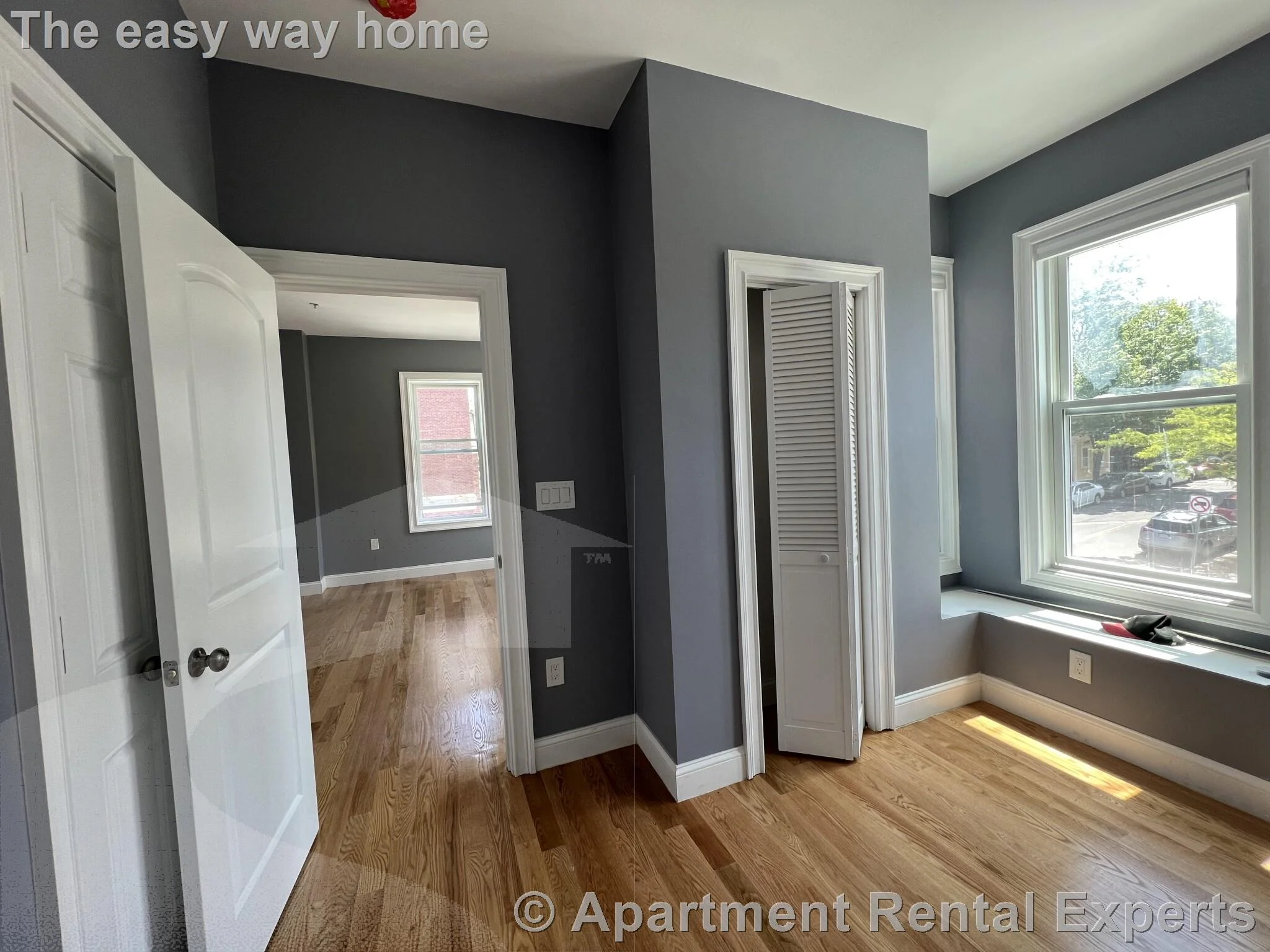 339 Cambridge St, East Cambridge