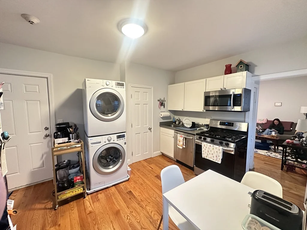 417 Cardinal Medeiros, Kendall Square