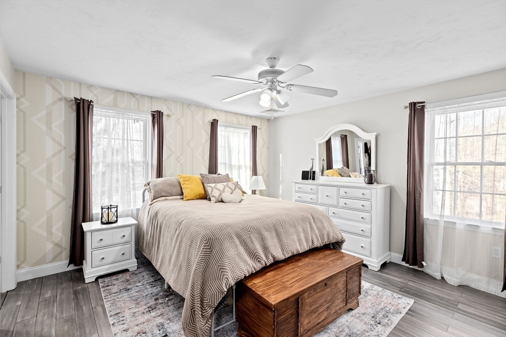 13 King Philip Way, East Freetown