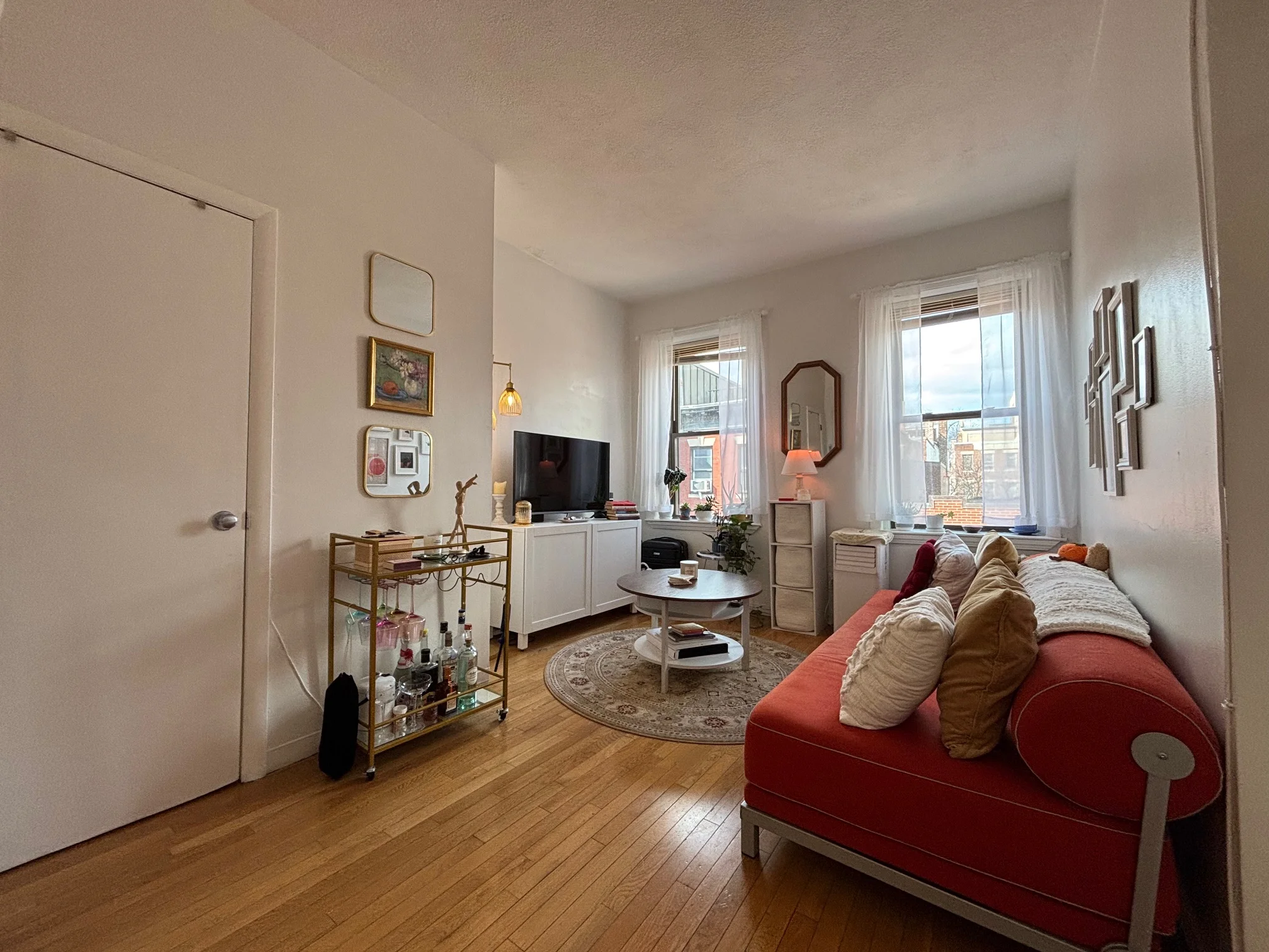 14 Irving St, Beacon Hill