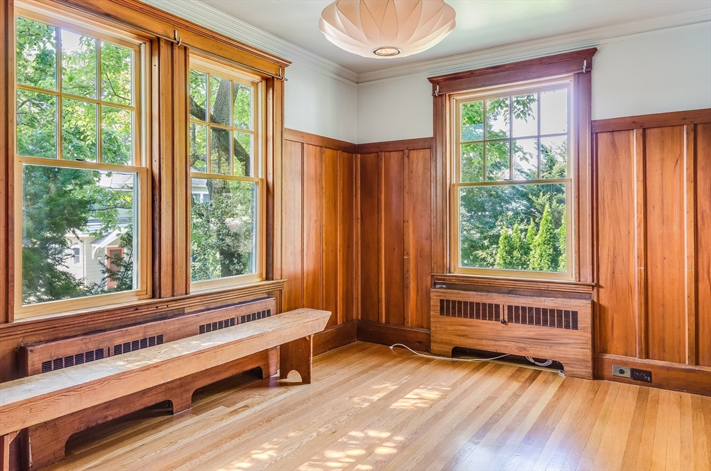 29 Devereaux, Arlington