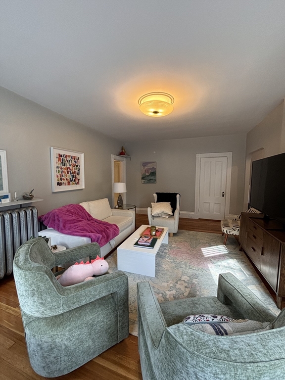 777 E 4th, South Boston