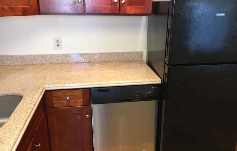 3 bed, 1 bath apartment for rent at 306 Sumner St Unit 3, East Boston — photo 4 of 11