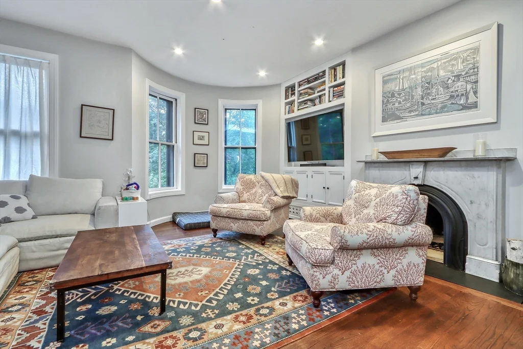 103 Appleton, South End