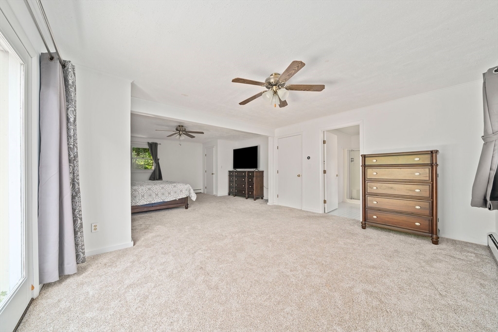 585 Washington St, Franklin